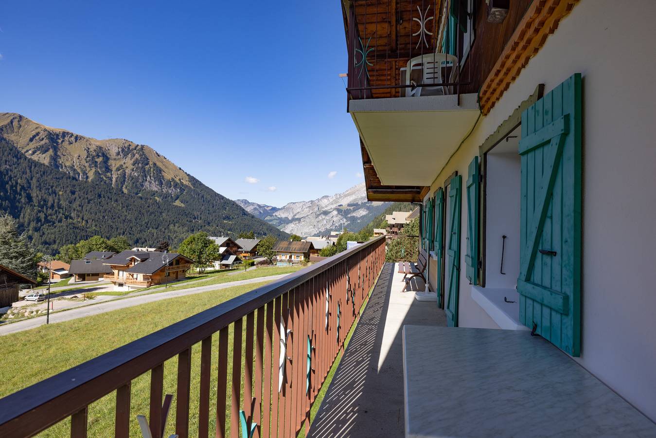 Entire apartment, Apartment La rose des vents N 2 with Mountain View, Balcony & Wi-Fi in Châtel, Les Portes du Soleil