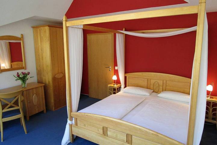Ferienwohnung für 2 Personen, mit Sauna und Balkon sowie Garten in Alt Schwerin - 3