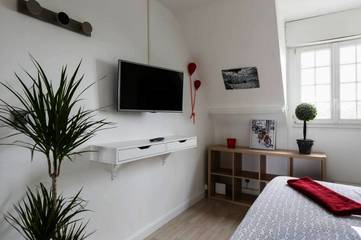 Gîte pour 2 personnes, avec vue et jardin, animaux acceptés dans Port de Plaisance des Sablons