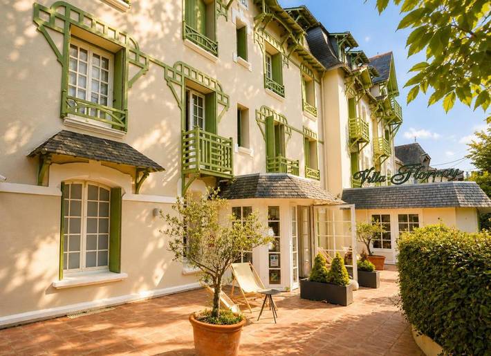 Hôtel pour 3 personnes, avec piscine et jardin