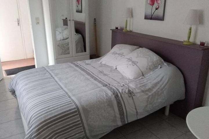Location de vacances pour 4 personnes, avec jardin à Augy-sur-Aubois - 2
