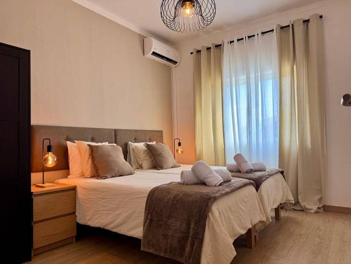 Apartamento de férias para 4 pessoas, com terraço em Loulé