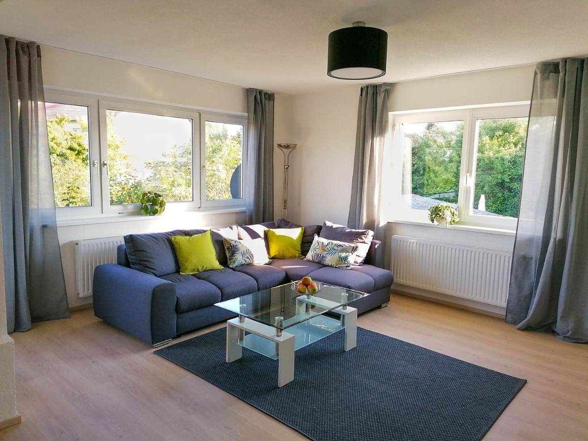 Ganze Wohnung, Two-Bedroom Apartment in Ochsenhausen, Landkreis Biberach