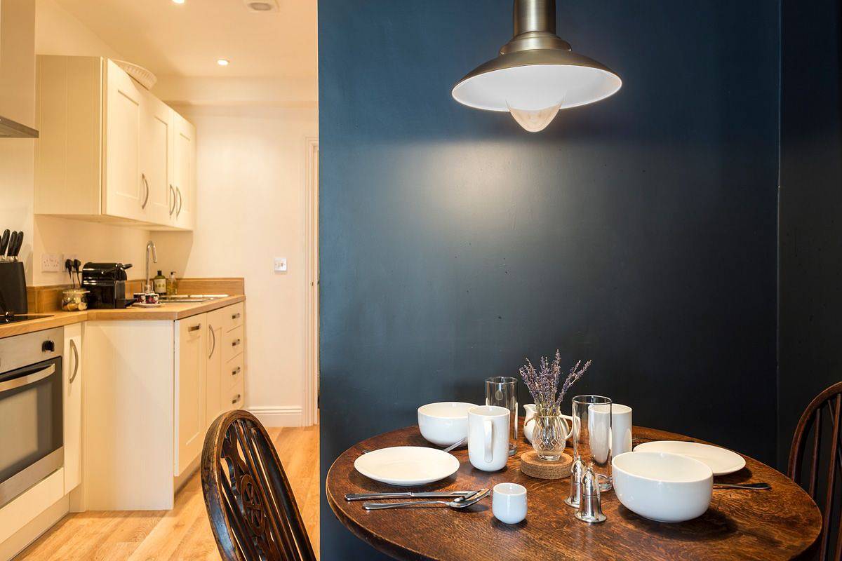 Cirencester Park Cottage in Cirencester, Gloucestershire