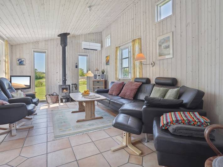 Ferienhaus für 5 Personen, mit Terrasse und Sauna in Augustenburg - 4