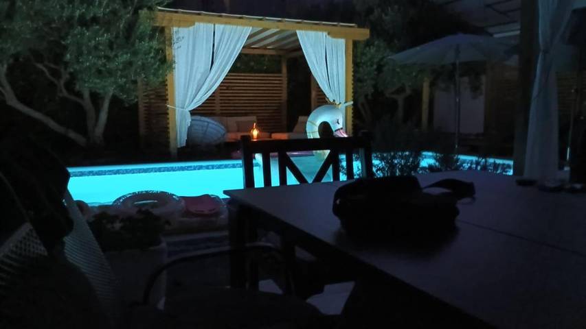 Villa pour 6 personnes, avec terrasse et piscine à Solin - 4