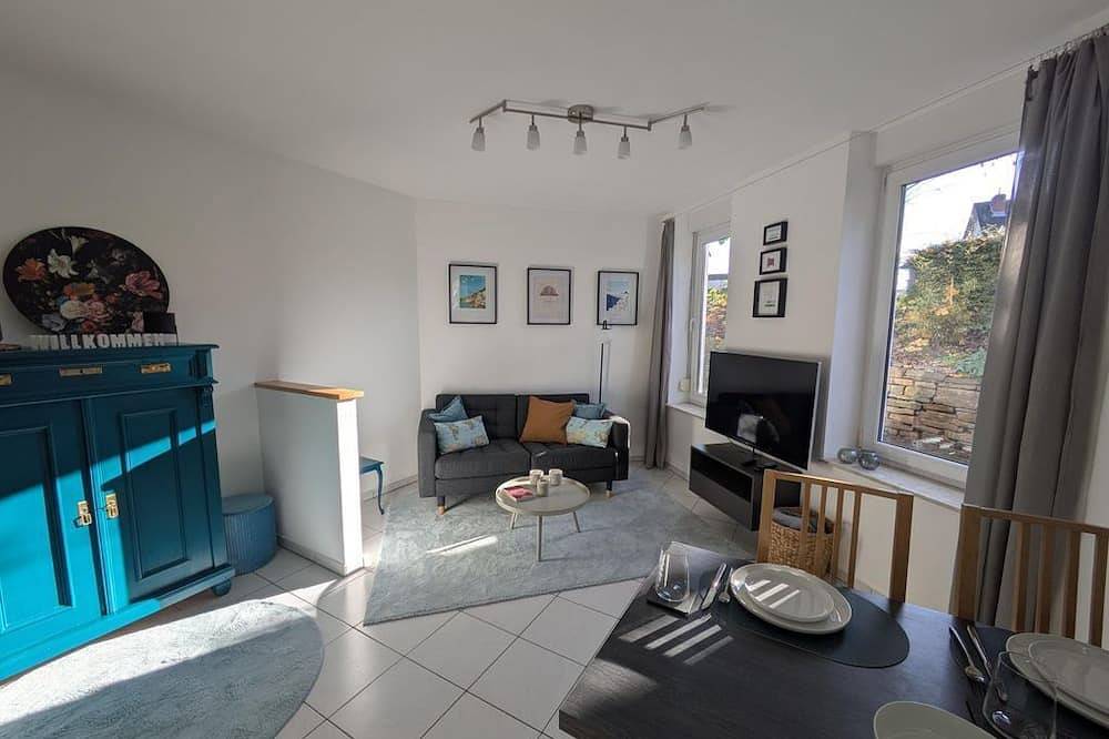 Ganze Wohnung, Ferienwohnung Dorfperle - Appartement/Fewo, Dusche, Wc, 1 Schlafraum in Wittlich, Bernkastel-Kues & Umgebung
