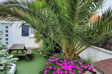 Gîte pour 6 personnes, avec terrasse dans Plage De La Bosse L Epine