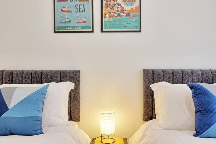 2 Bed Bungalow| Parking| Garden Leigh-on-Sea in Southend-on-Sea, Este de Inglaterra