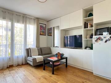 Gîte pour 2 personnes, avec vue et balcon à Suresnes