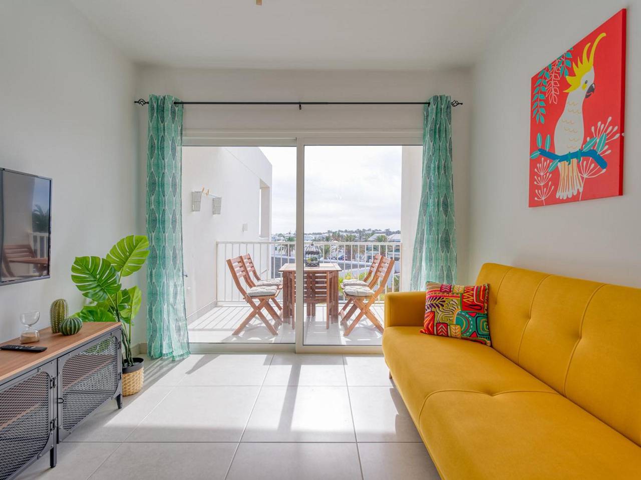 Appartement entier, Vacances « Escape Senator Costa Teguise » avec piscine partagée, balcon et Wi-Fi in Costa Teguise, Teguise