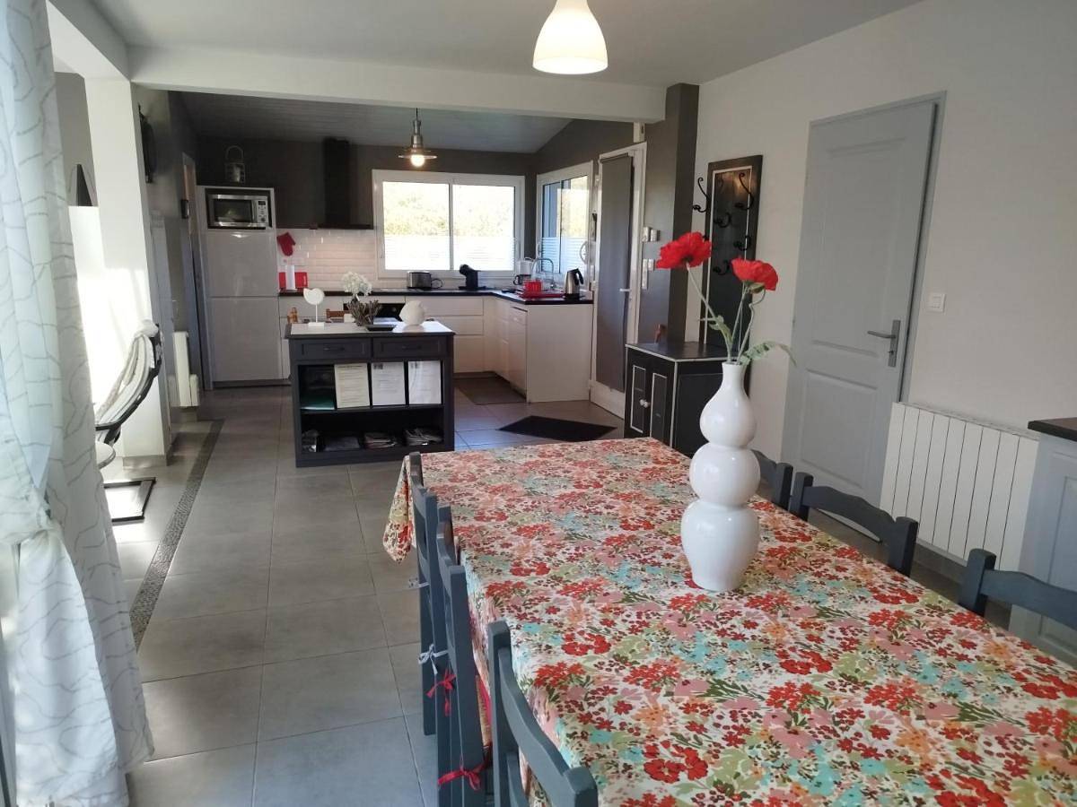 Three-Bedroom House in Dragey-Ronthon, Baie du Mont-Saint-Michel