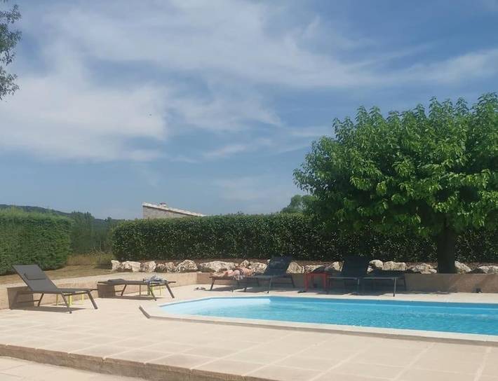 Location de vacances pour 8 personnes, avec piscine ainsi que jardin et vue, animaux acceptés à Durfort-et-Saint-Martin-de-Sossenac - 4