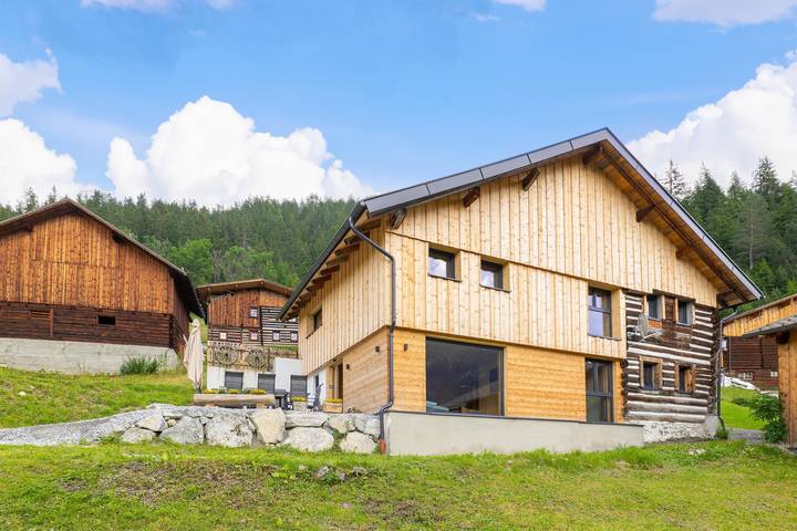 Holiday home for 8 people, with garden, child-friendly - 1