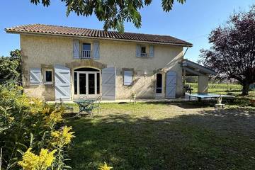 Gîte pour 6 personnes, avec jardin, animaux acceptés à Larbey