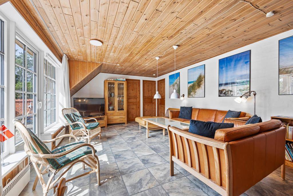 Strohdach Ferienhaus mit Pool auf Rømø in Sønderstrand, Tagholm