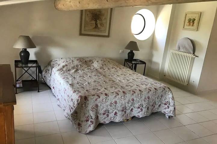 Location de vacances pour 14 personnes, avec piscine et terrasse à Joucas - 3