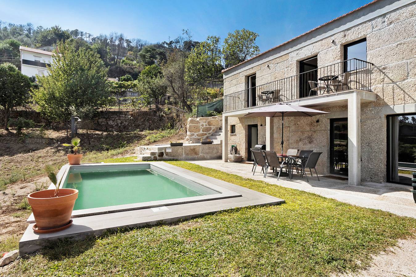 Casa de Vacaciones 'Do Alago' con Vista al Lago, Wi-Fi y Aire Acondicionado in Baião, Valle del Duero