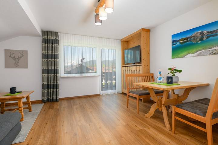 Ferienwohnung für 5 Personen, mit Balkon und Ausblick, mit Haustier - 1