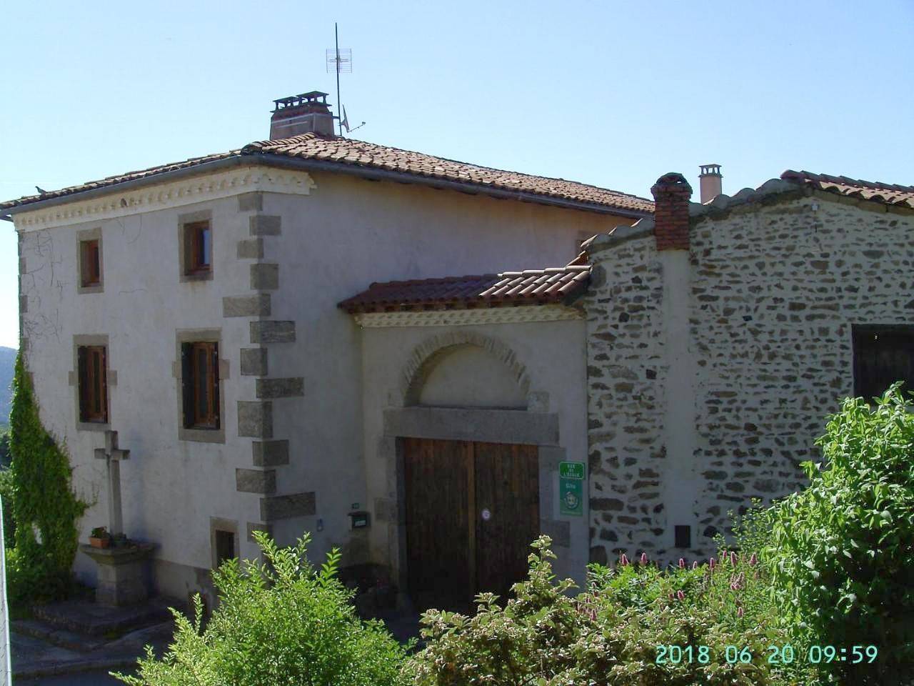 Budget Double Room in Saint-Georges-en-Couzan, Montbrison