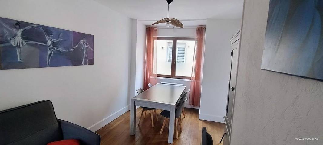 Gîte pour 4 personnes, avec balcon à Mirecourt - 3