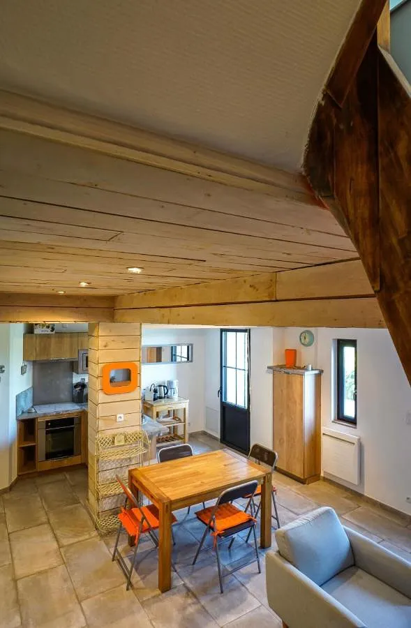 Casa de vacaciones para 7 personas, con jardín y vistas además de vistas al lago y terraza - 1