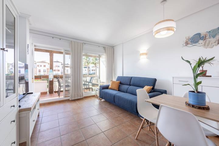 Gîte pour 3 personnes, avec Balcon ainsi que Jardin et Bassin pour enfant à Vera - 3