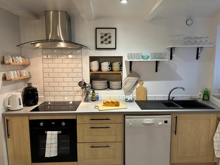 Location de vacances pour 11 personnes, avec terrasse, animaux acceptés à Saint-Hilaire-des-Loges - 2