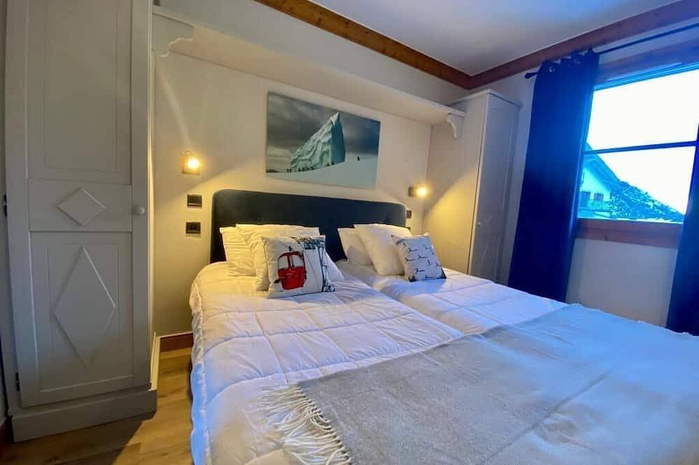 Entire apartment, Arc1950 - Big Tartiflat - Ski-in/Ski-out, 5* Residence, 4/6 pers. in Arc 1950, Bourg-Saint-Maurice