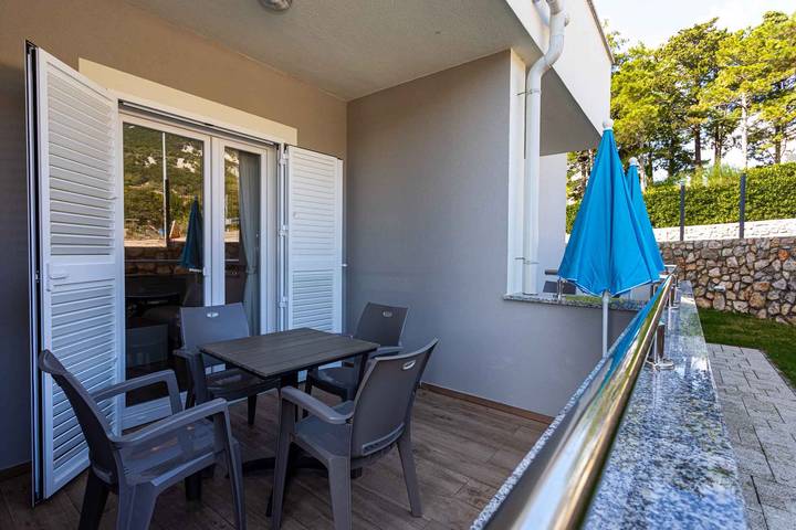 Ferienwohnung für 3 Personen, mit Garten auf Krk