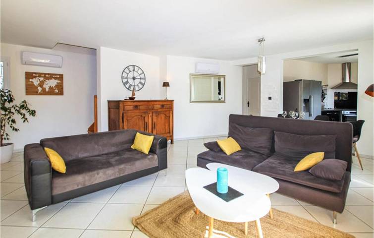 Location de vacances pour 8 personnes, avec piscine à Espeluche - 4