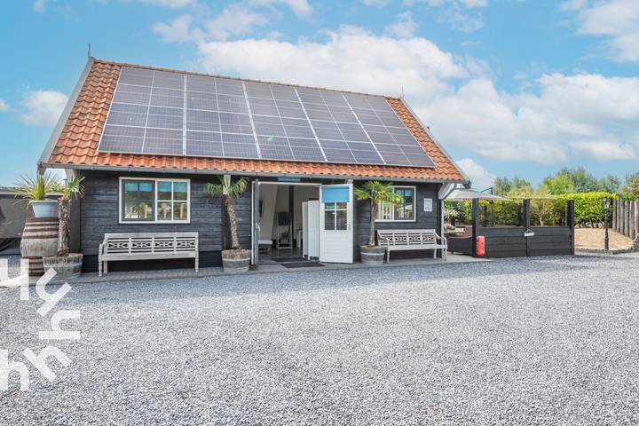 Ferienhaus für 4 Personen, mit Terrasse und Garten in Renesse
