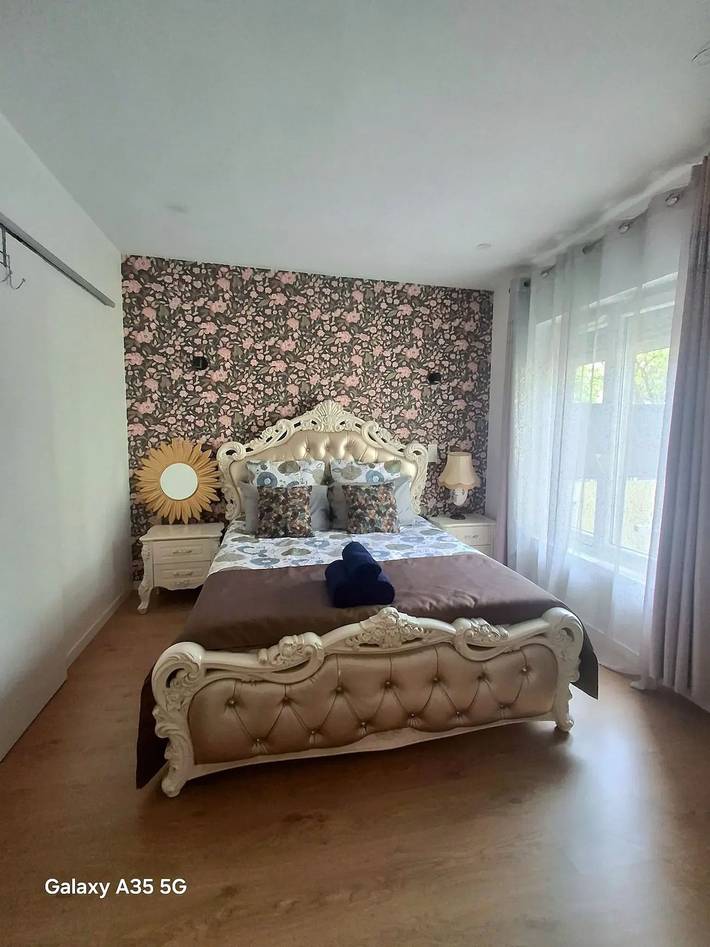 Maison de vacances pour 6 personnes, avec Terrasse et Jardin dans Seine-Saint-Denis