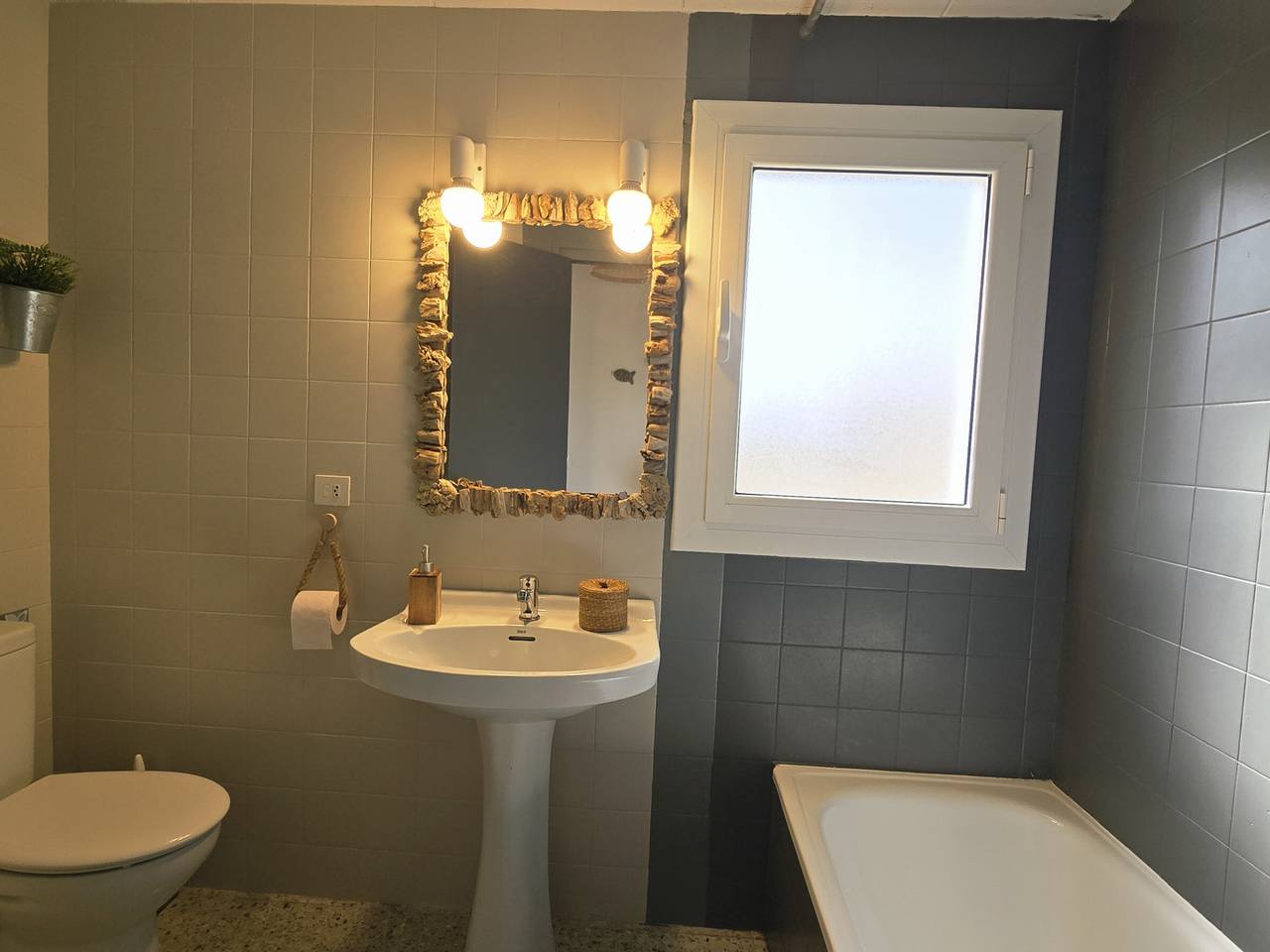 Ganze Wohnung, Komfortables Apartment 100 m vom Strand, L'Estartit in Els Griells, Costa Brava