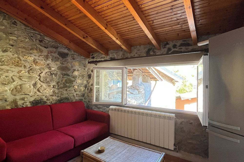 Victoria House - Fully equipped stone house in Rocchetta Nervina, Alpes Ligures