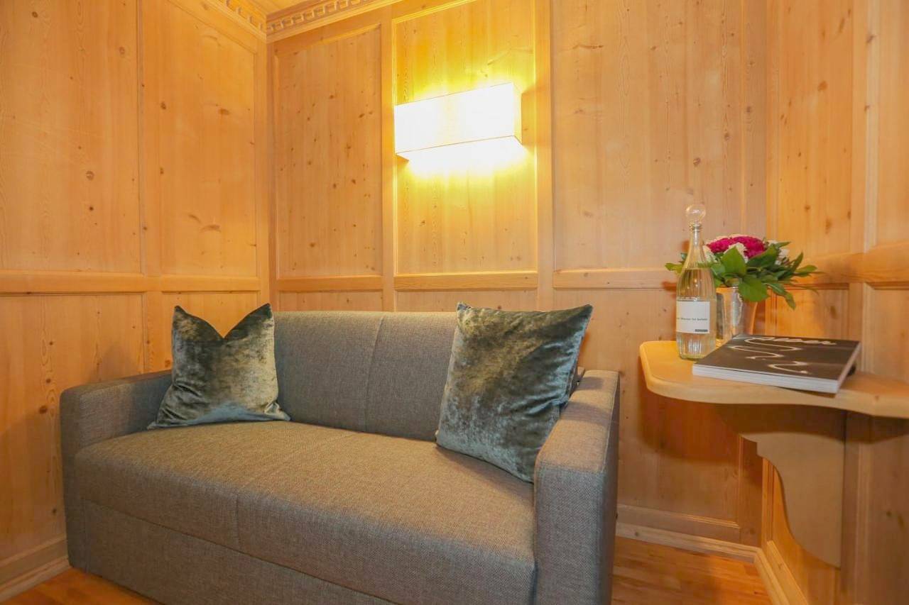Ganze Wohnung, Chalet Brunnenhof in Lechtaler Alpen, Sankt Anton am Arlberg