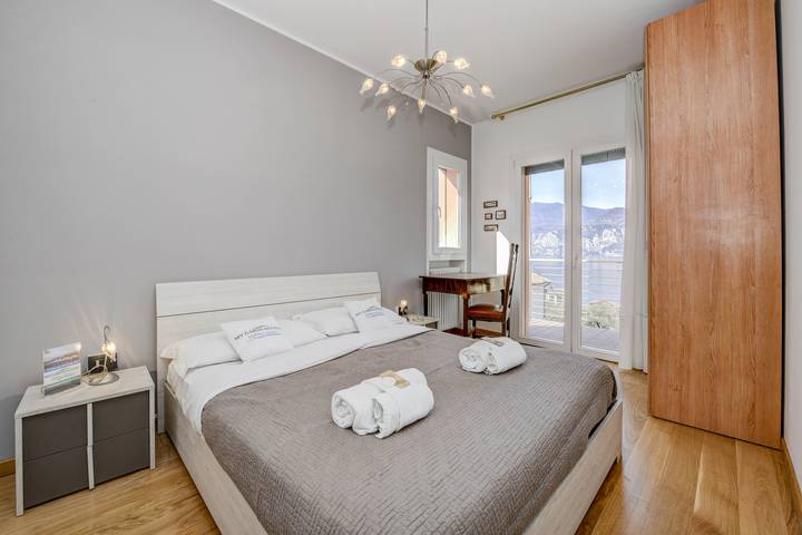 Apartamento de vacaciones para 4 personas, con vistas al lago y balcón - 1