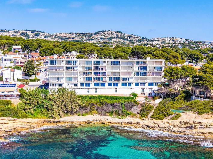 Apartamento de vacaciones para 4 personas, con jardín además de terraza y vistas - 1