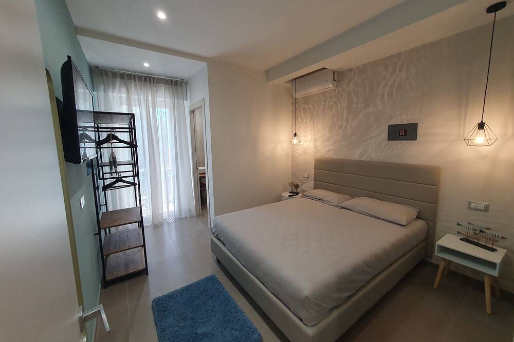 Appartement entier, Vacation apartment 100 meters from the sea in Gabicce Mare, Pesaro-Urbino