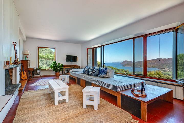 Villa mit pool für 10 Personen, mit Pool und Terrasse sowie Garten, mit Haustier auf Elba