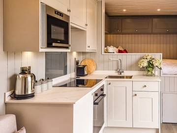 Glamping for 2 People in Babcary, South West England, Photo 3