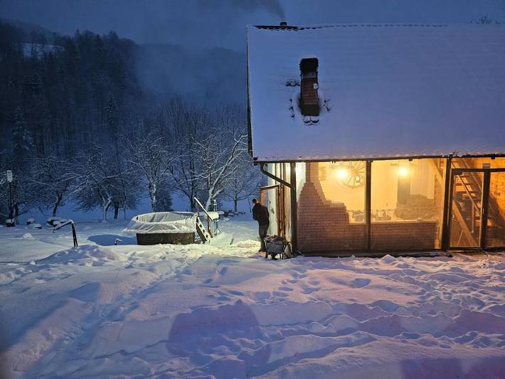 Ferienhaus für 16 Personen, mit Ausblick und Garten sowie Terrasse, mit Haustier in Alba (Romania)