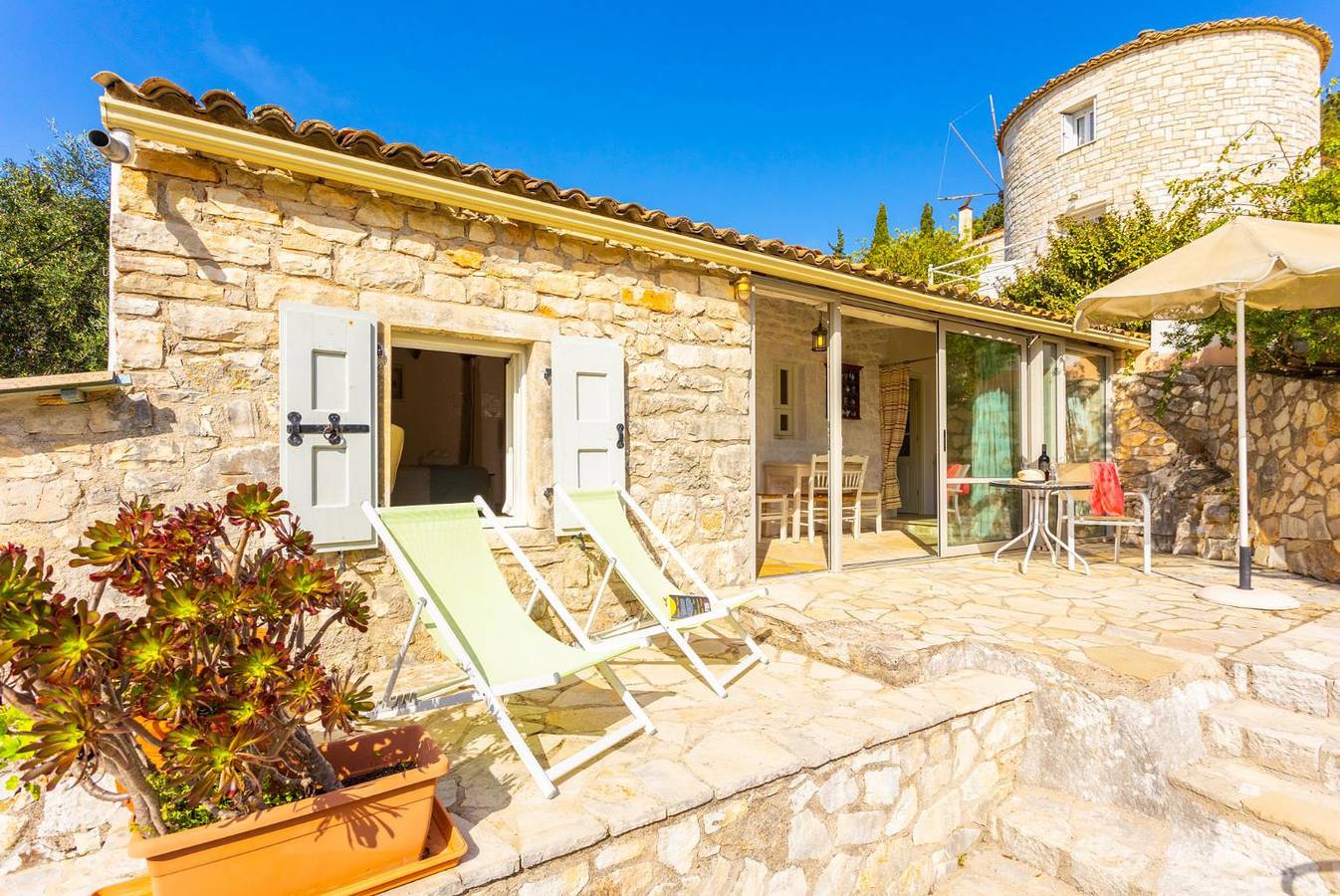 Villa für 3 Personen mit Terrasse in Vlachopoulatika, Paxos