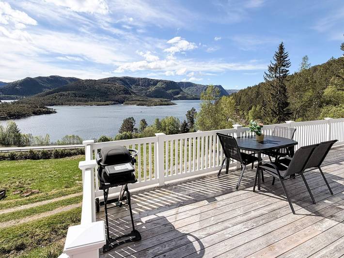 Ferienhaus für 10 Personen, mit Terrasse in Tröndelag