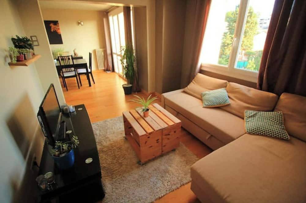 Appartement entier, Appart calme et lumineux proche Nancy Thermal avec balcon in Vandœuvre-lès-Nancy, Région de Nancy