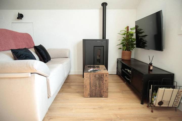 Gîte pour 3 personnes, avec Terrasse et Vue à Aoiz - 4