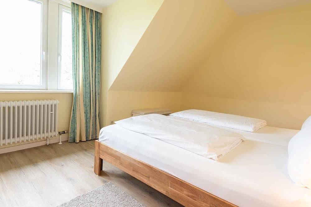 Strandhaus Helene - Strandnahes Ferienhaus mit einer Wohnfläche von ca. 90 m², in Wenningstedt, Sylt