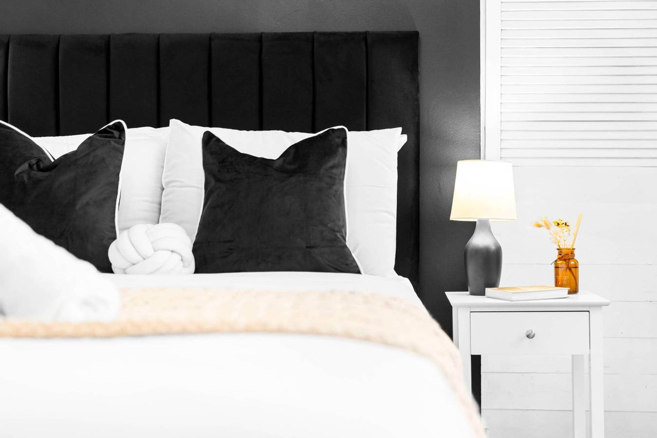 Entire apartment, Modern Apartment - Fast Wi-Fi - Wolverhampton in Wolverhampton, Birmingham Area