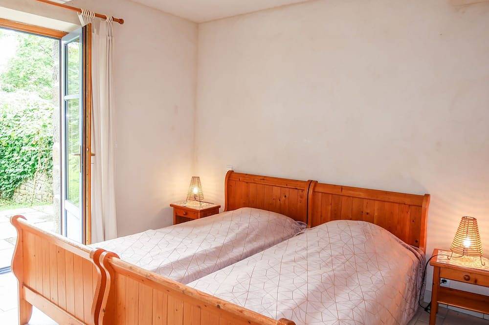 Bella Vista by Interhome in Saint-Suliac, Región de Saint-Malo