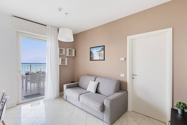 Ferienwohnung für 4 Personen, mit Balkon und Seeblick, mit Haustier in Desenzano del Garda - 3
